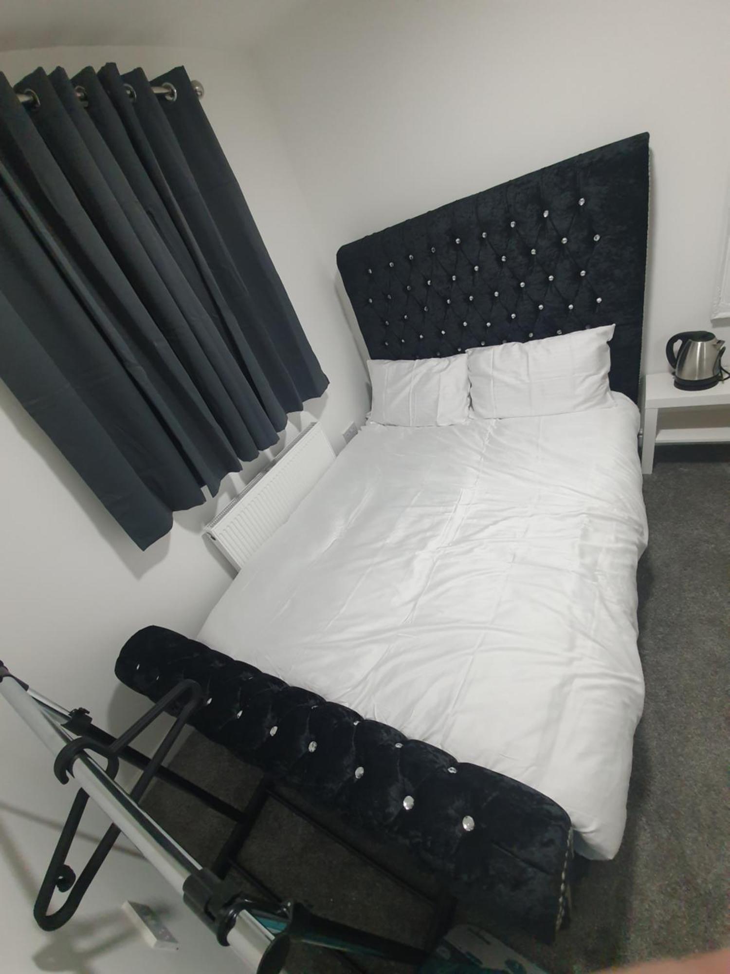 Beautiful Rooms Shaw St And Pine St Bury (Greater Manchester) Exterior foto